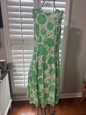 Green Floral Maxi Dress — Sleeveless A-Line